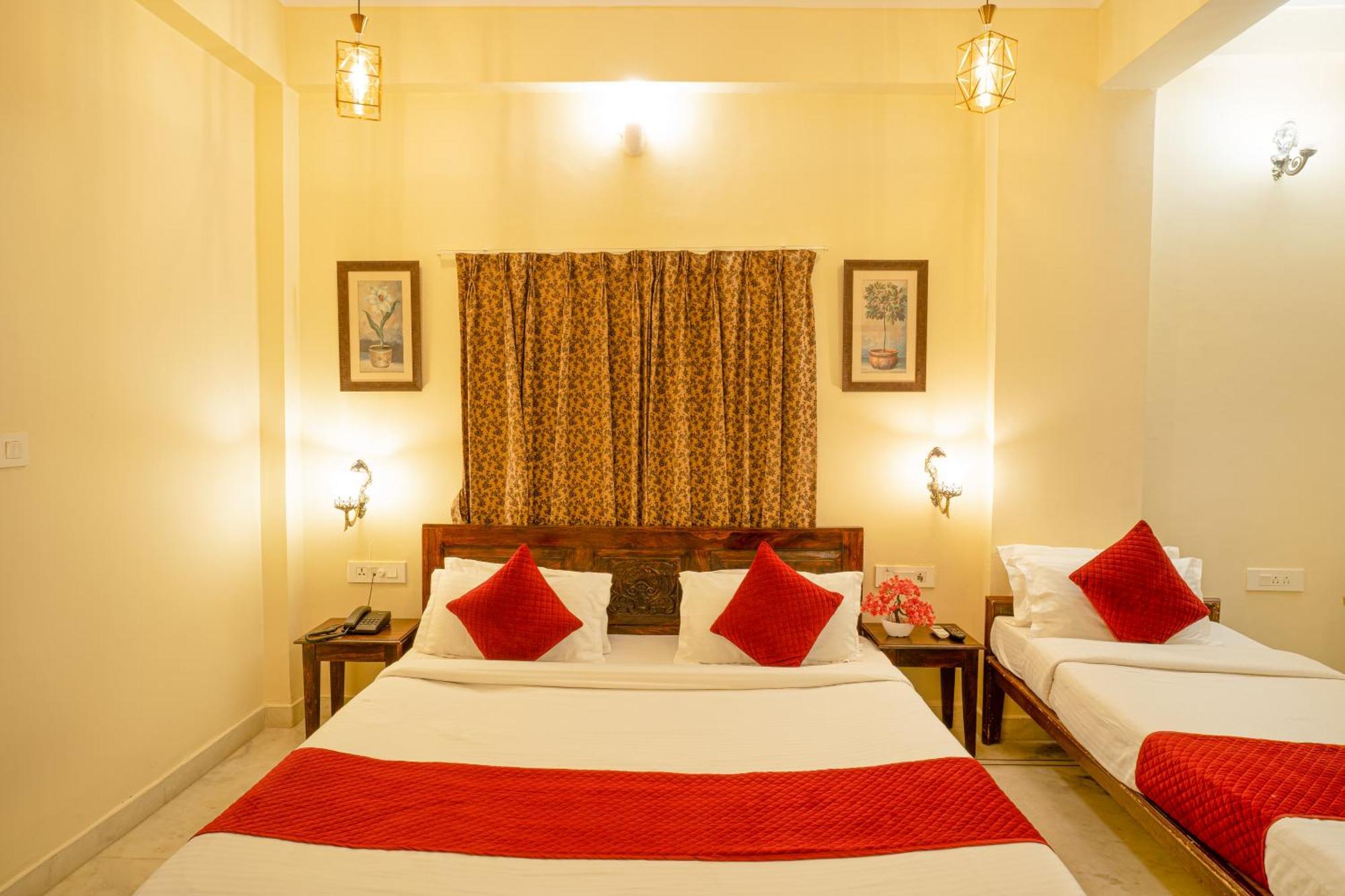 Tripli Hotels Shiv Villas Udaipur Dış mekan fotoğraf